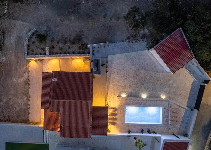 Villa Chrisa Seaview In Piskopiano - Private Pool *